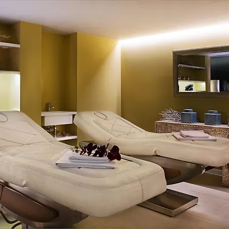 Hotel Resident & Grotta 4*