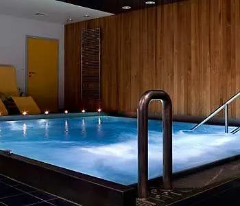 Hotel Resident & Grotta 4*