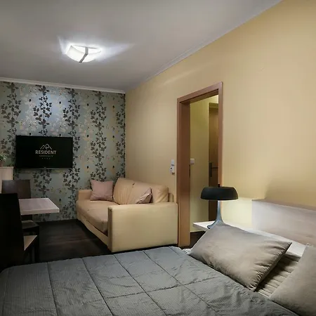 Resident & Grotta Harrachov